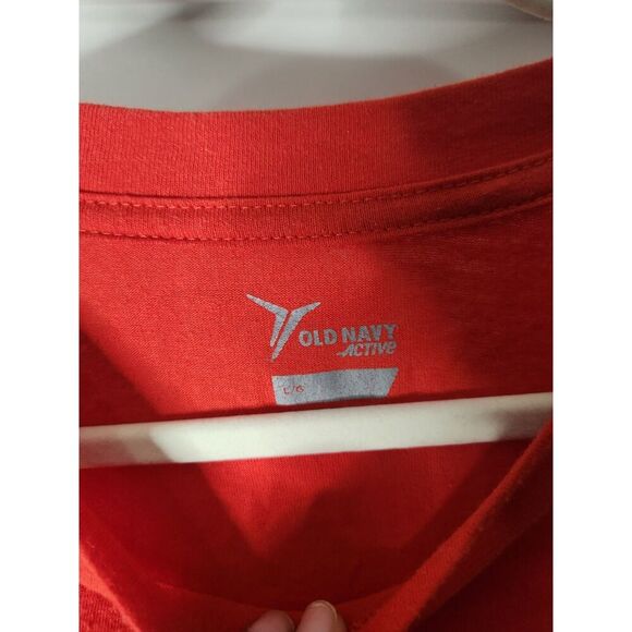 Old Navy Active Red Graphic Tee – Size Large - Picture 3 of 3